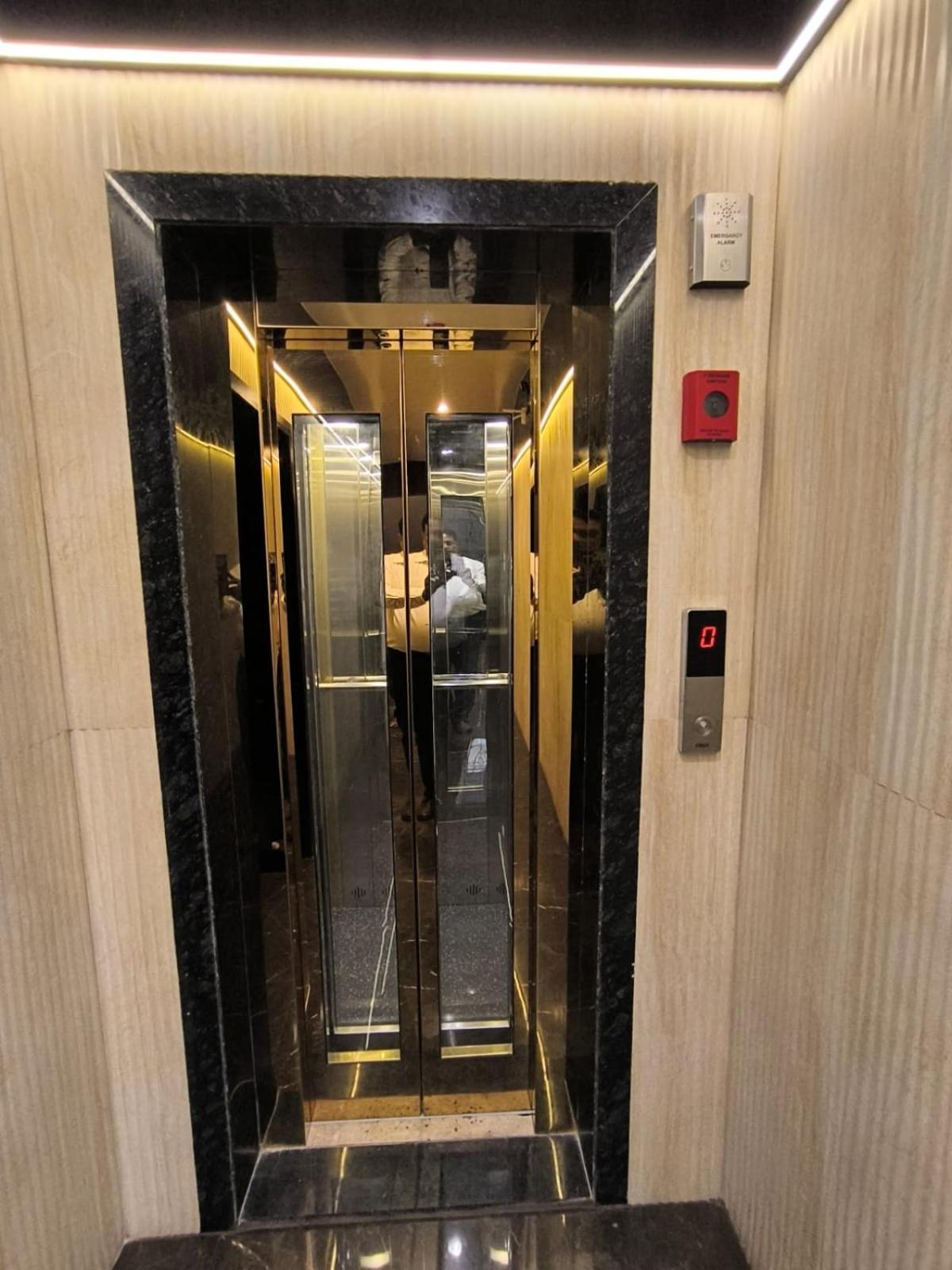 Hotel Sharan Residency Navi Mumbai Zewnętrze zdjęcie